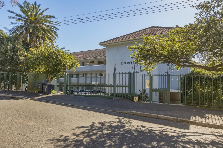 2 Bedroom Property for Sale in Oranjezicht Western Cape